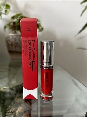 MAC Locked Kiss Ink in Vicious